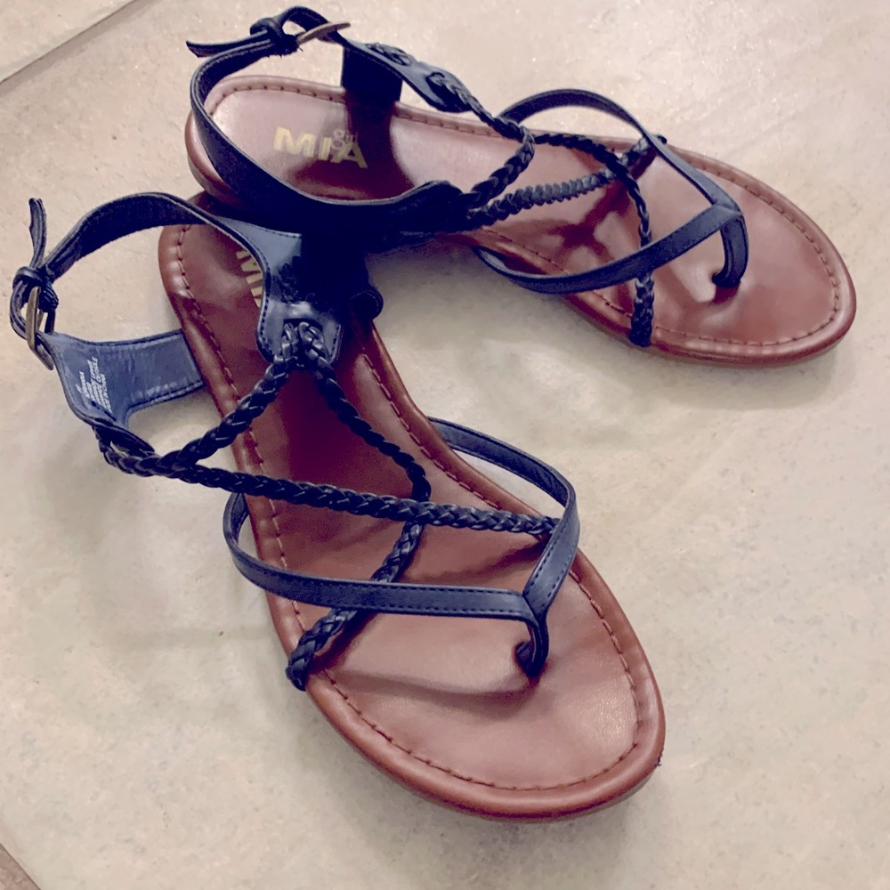 Mia Girl sandals, size 8